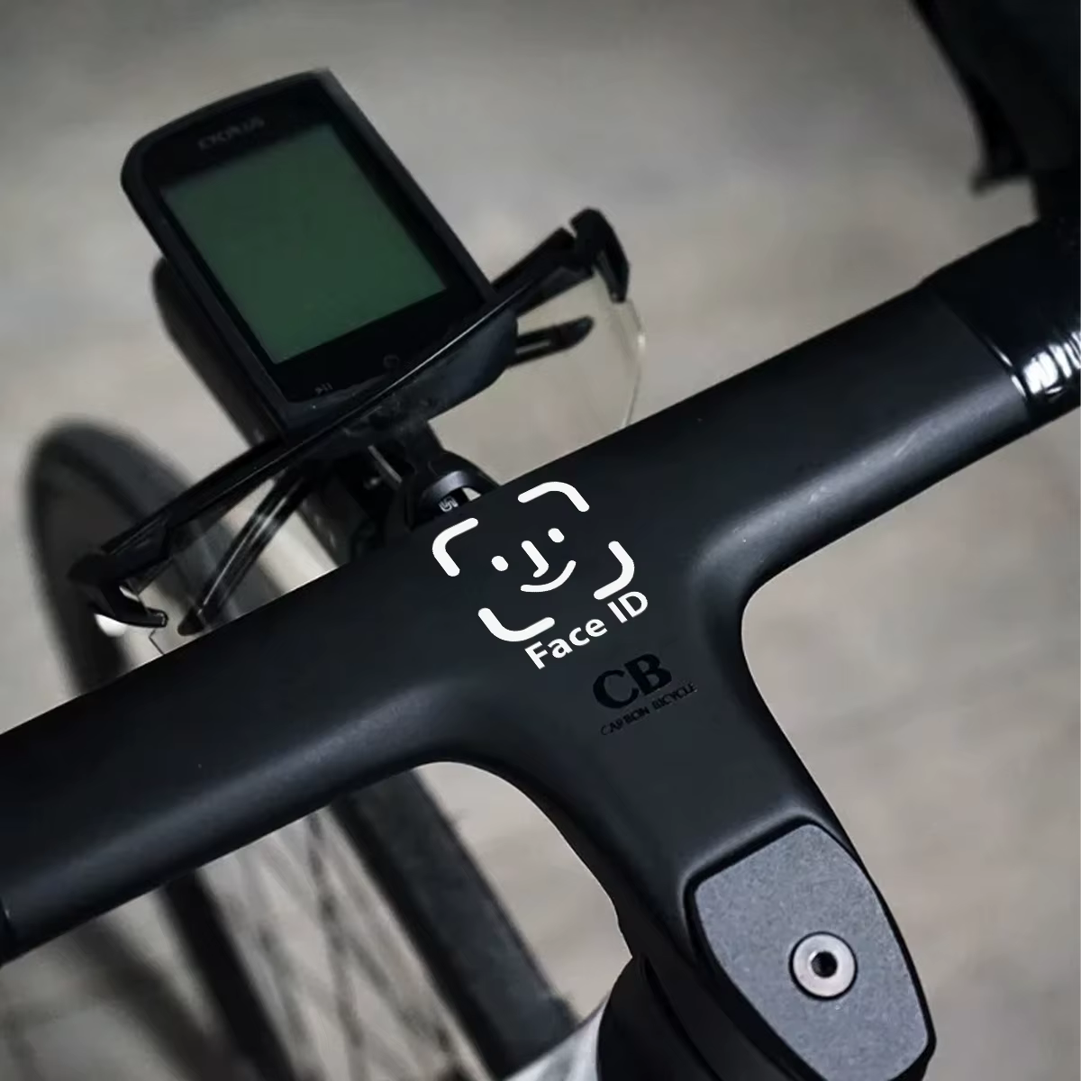 Autocollants réfléchissants amusants pour vélo avec déverrouillage par reconnaissance faciale