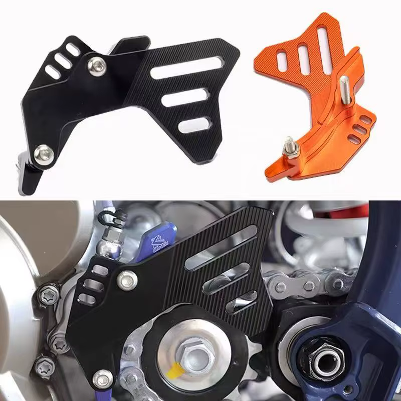 Dispositif de protection d'engrenage adapté aux vélos tout-terrain KTM SX