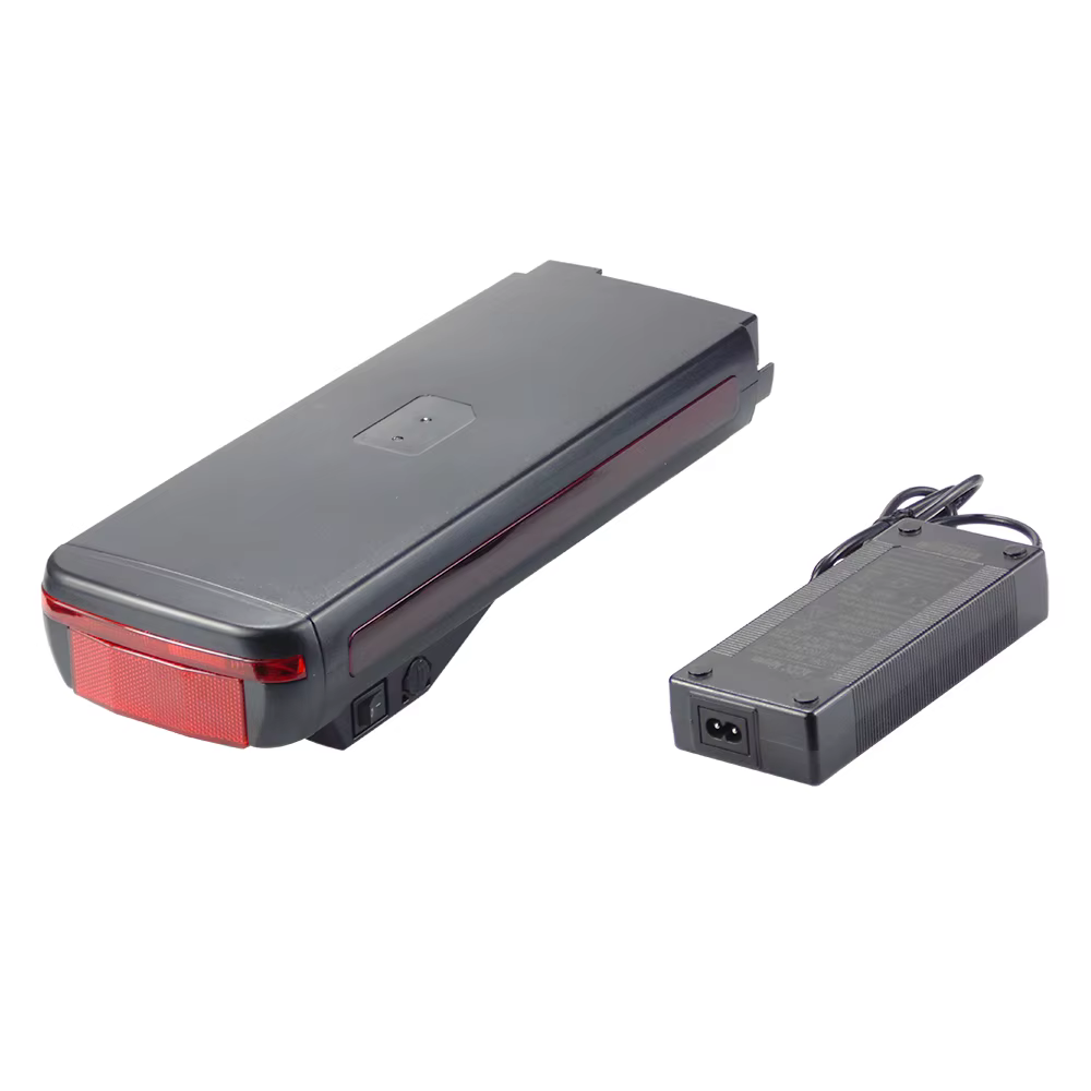 Batterie de chargement électrique 36V 10.4Ah 13Ah 15Ah17.5Ah 250W 350W 500W Batteries de vélo