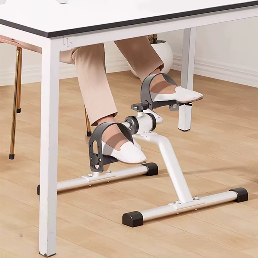 Vélo à pédales d'entraînement