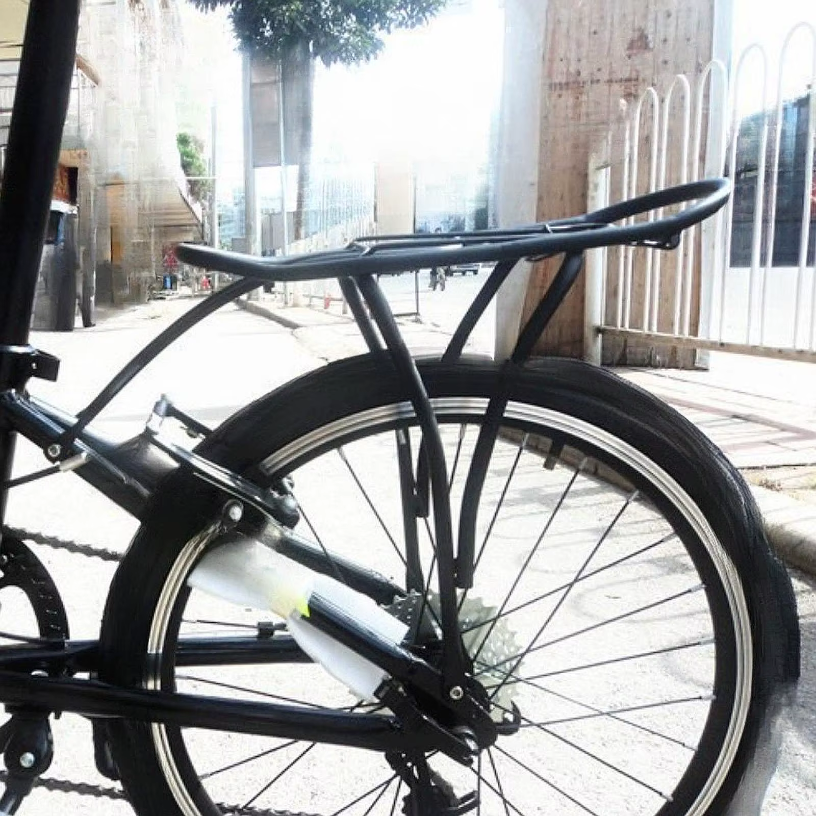 20 pouces vélo pliant porte-bagages frein à disque support de bagages matériel de montage contre-pointe arrière porte-vélo pour Kac083
