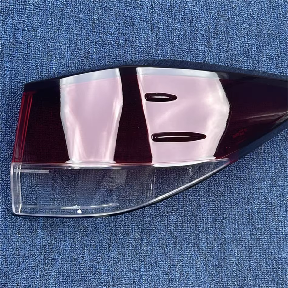 Pour Lexus RX RX300 RX350 RX450 2020 2021 Accessoires pour véhicules Remplacement de feux de voiture Coque de lentille en verre Coque de feu arrière