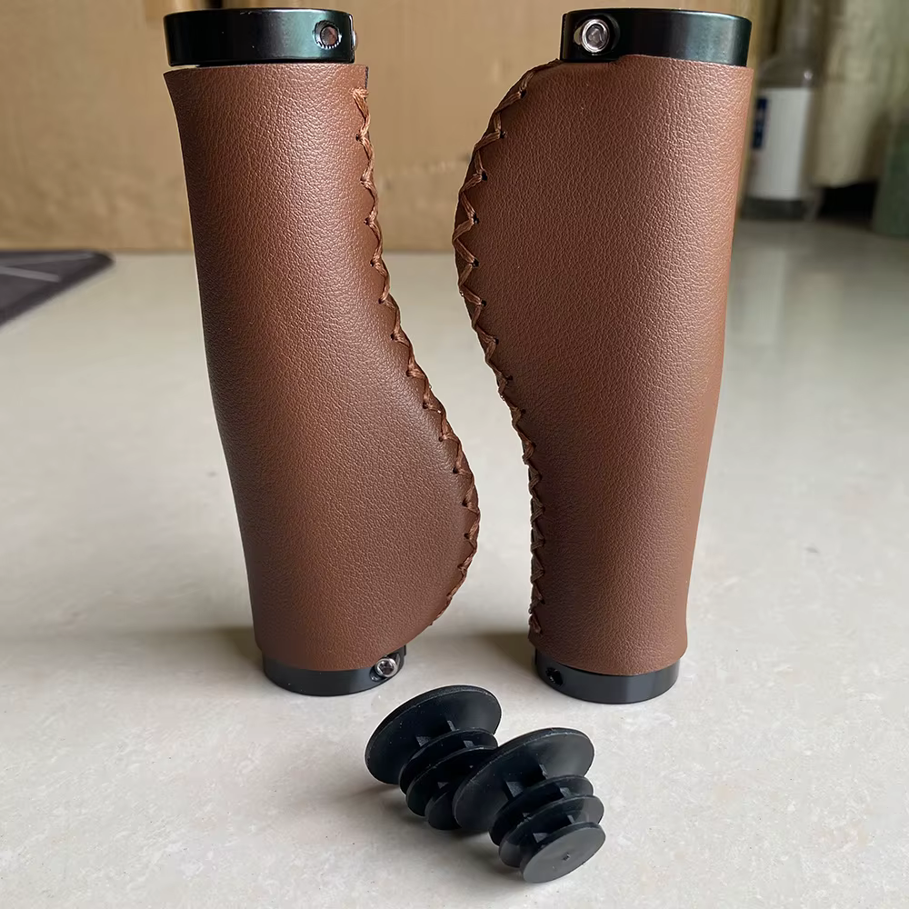 Housse de guidon de vélo en simili cuir marron foncé