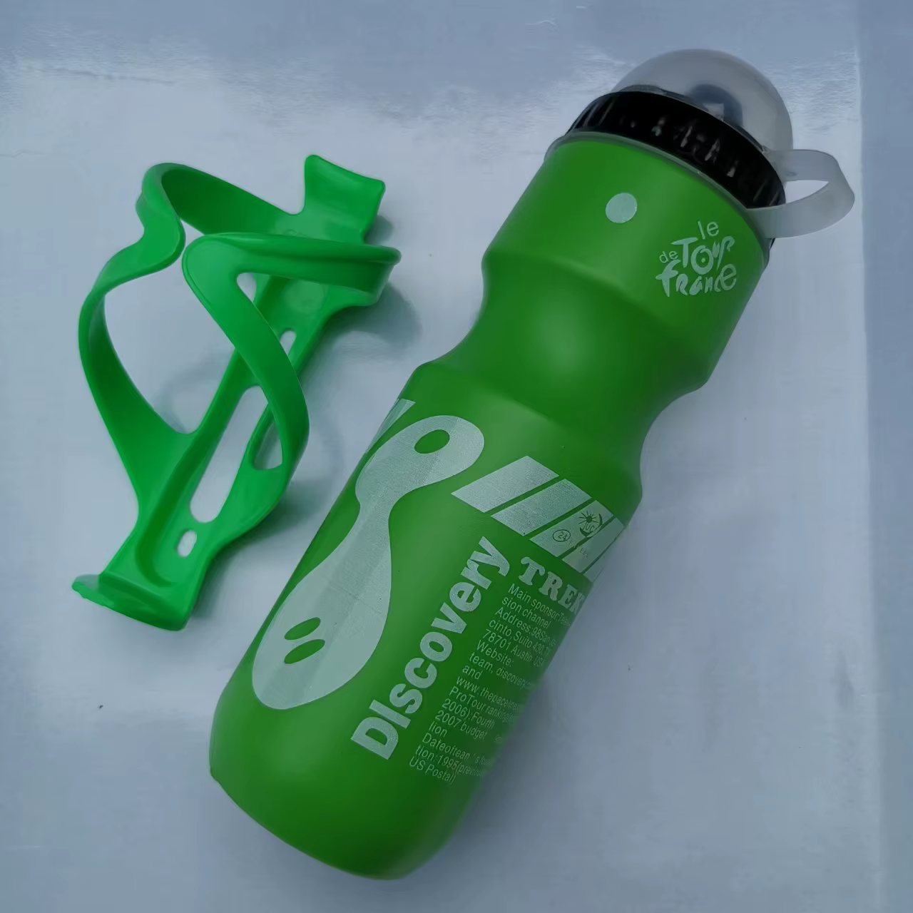 Bouteille d'eau pour vélo de montagne et de route