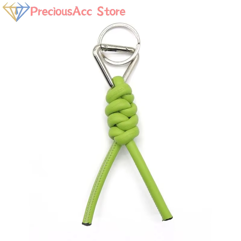 Porte-clés en cuir tissé, outil de Camping en plein air, porte-clés haut de gamme, pendentif de clé Automobile, accessoire de sac suspendu