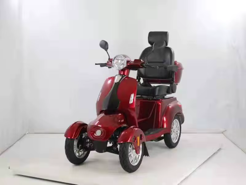 Tricycles électriques Tricycle électrique à quatre roues à grande vitesse Trike inversé gobelet moto