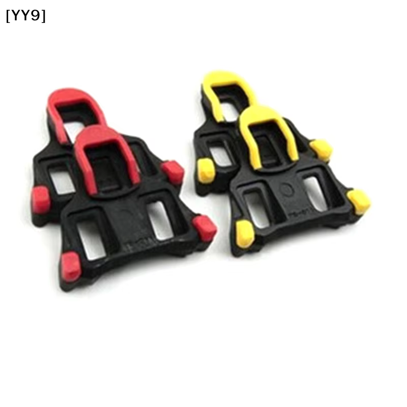 1 paire de crampons pour chaussures de vélo de route