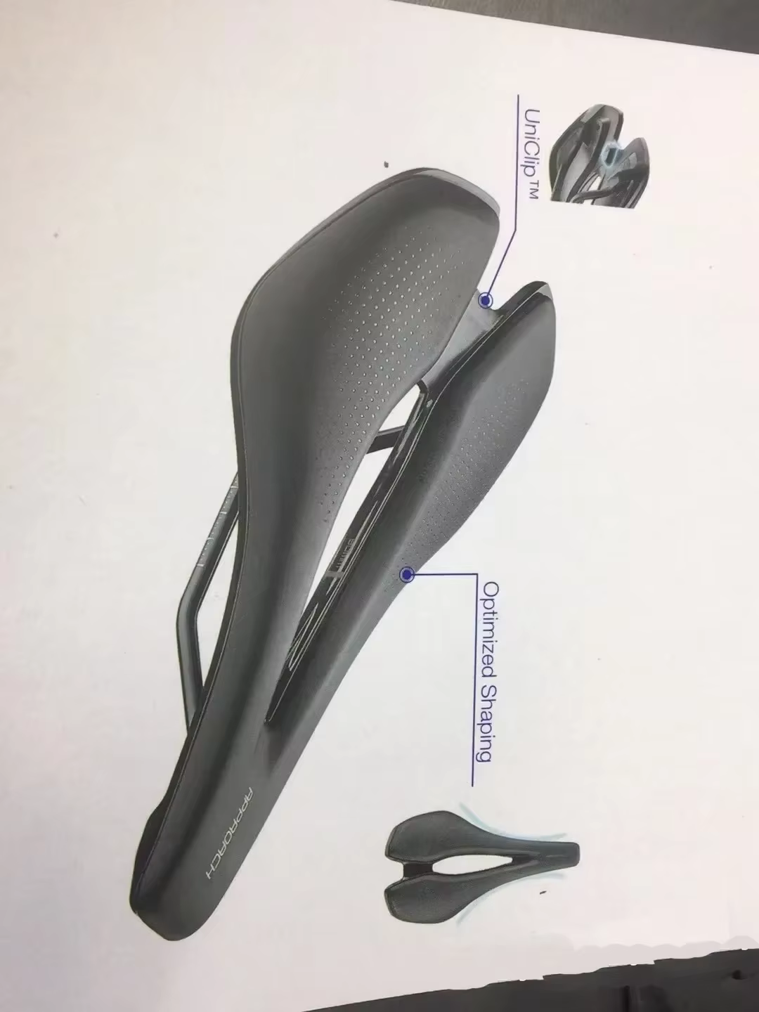 Selle d'approche géante