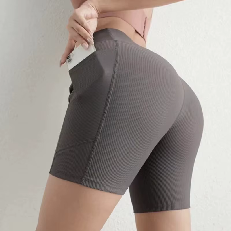 Short de vélo rembourré à bande croisée pour femme – Taille haute amincissante avec poches latérales
