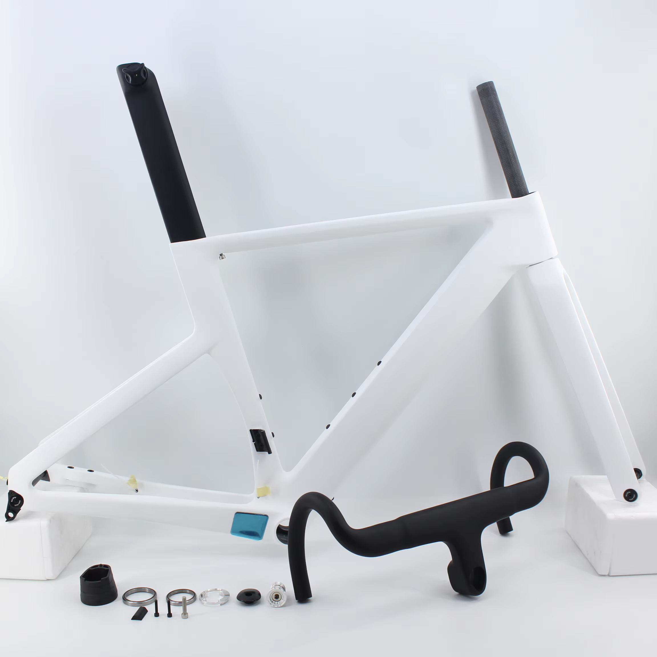 Nouveau câble entièrement dissimulé 700C pour vélo de route