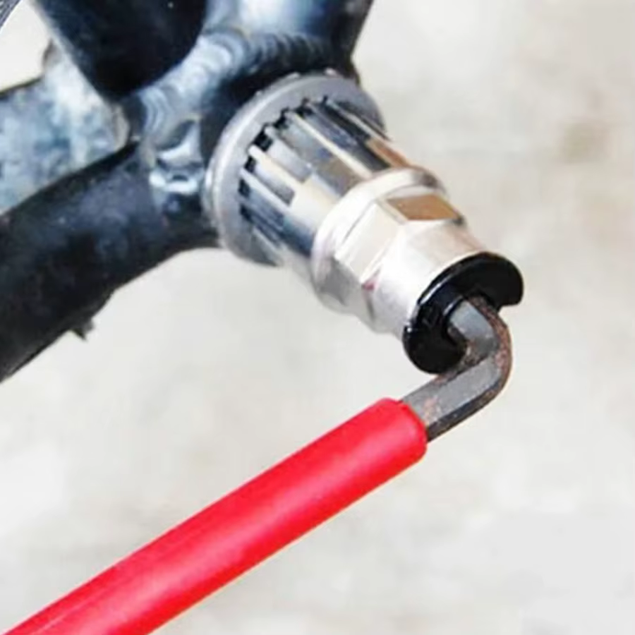 Outil de démontage d'essieu de vélo