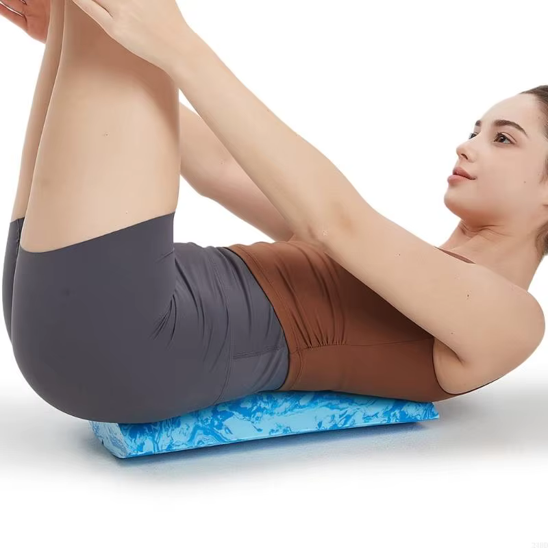 Ensemble support pratique tapis avec articles rembourrés marbrés bleus pour Pilates, routines d'étirement, du corps