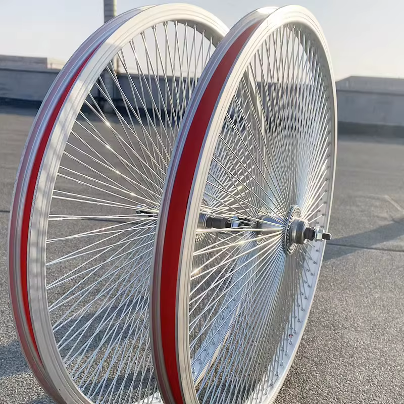 Roues de vélo vintage de 26 pouces