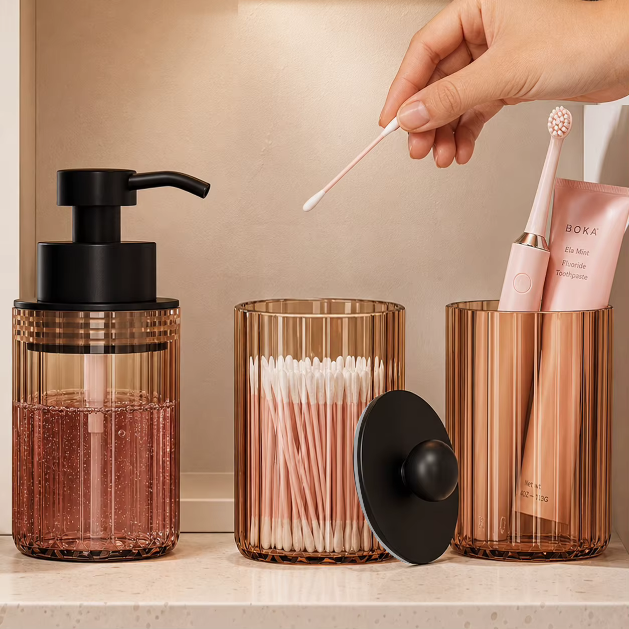 Ensemble d'accessoires de salle de bain 3 pièces, distributeur de savon liquide et de lotion pour comptoir de salle de bain de qualité supérieure, pot à coton et kit de tasses, élégant cadeau de penda