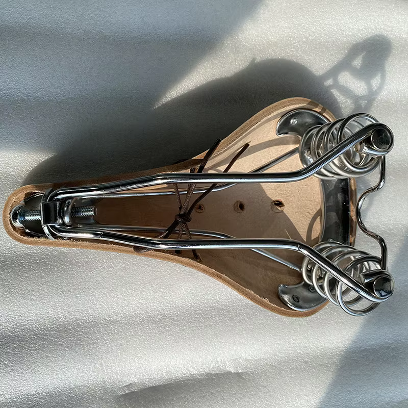 Selle de vélo rétro en cuir respirant et confortable, coussin de cyclisme vintage pour vélos à tube de selle double, VTT