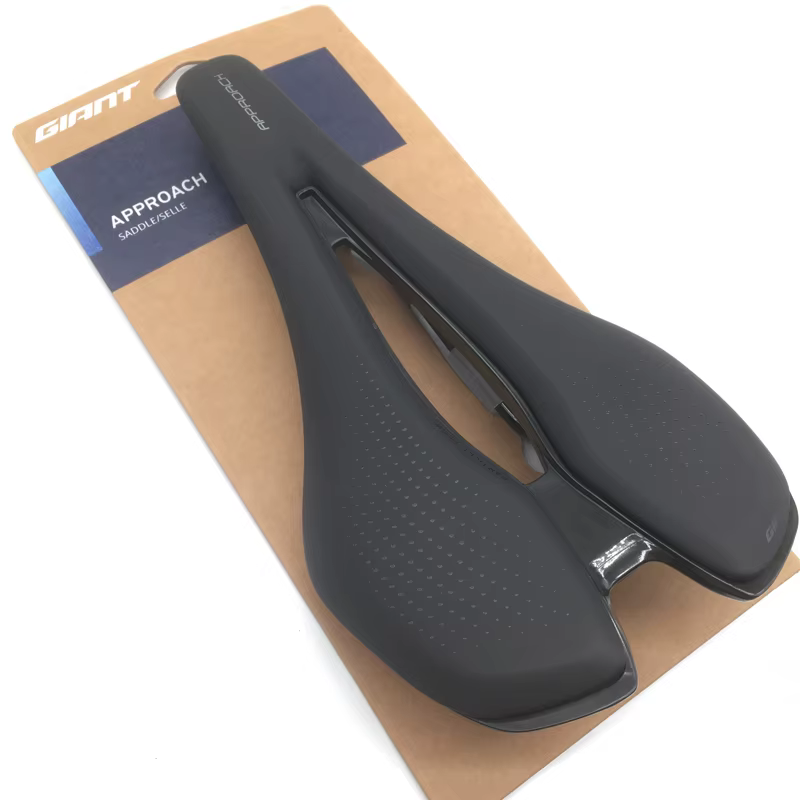 Selle d'approche géante