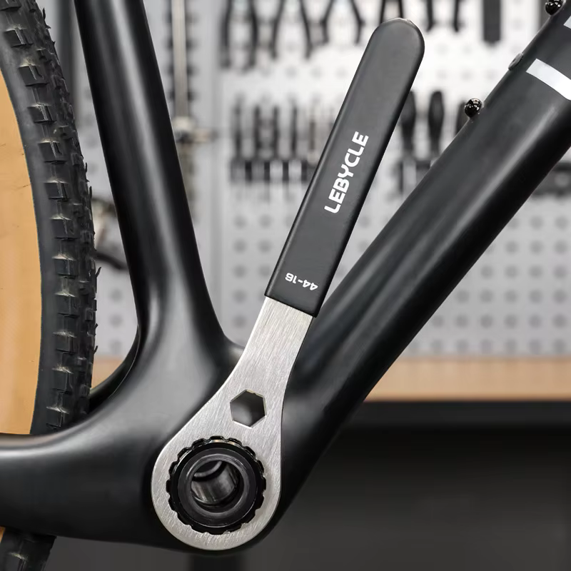 LEBYCLE outils de vélo clé de support inférieur intégrée outil de réparation