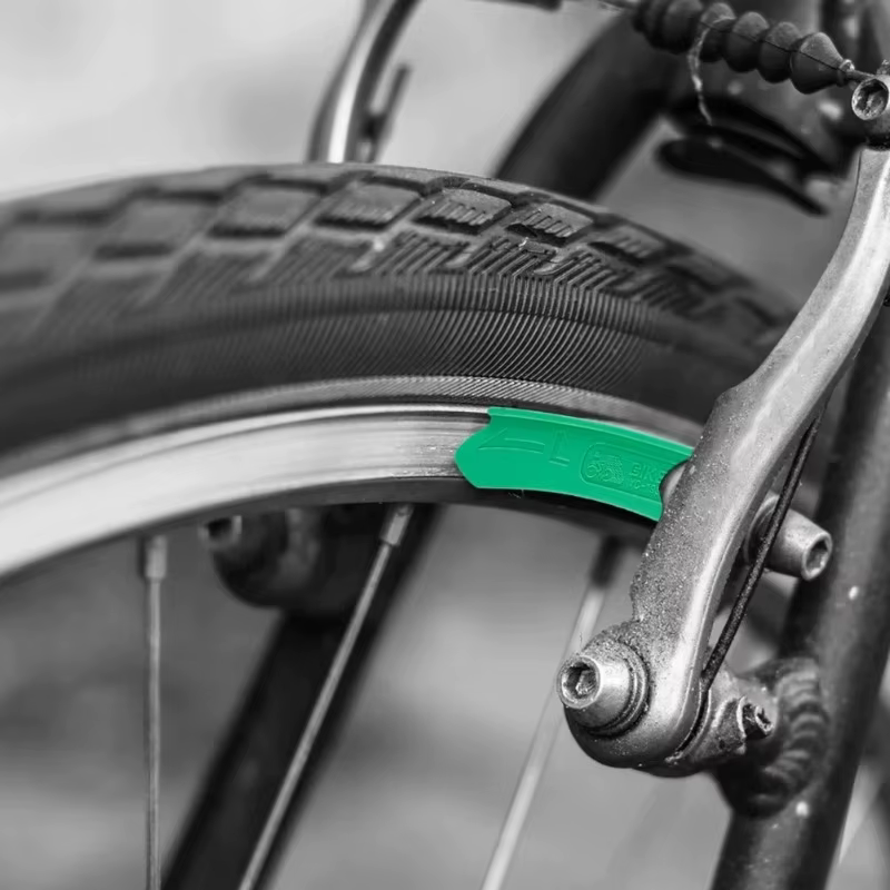 2 pièces en caoutchouc vélo vélo V plaquettes de frein chaussures ajuster outil convient à la plupart des vélos montagne ville pliant vélo cyclisme outil de réparation