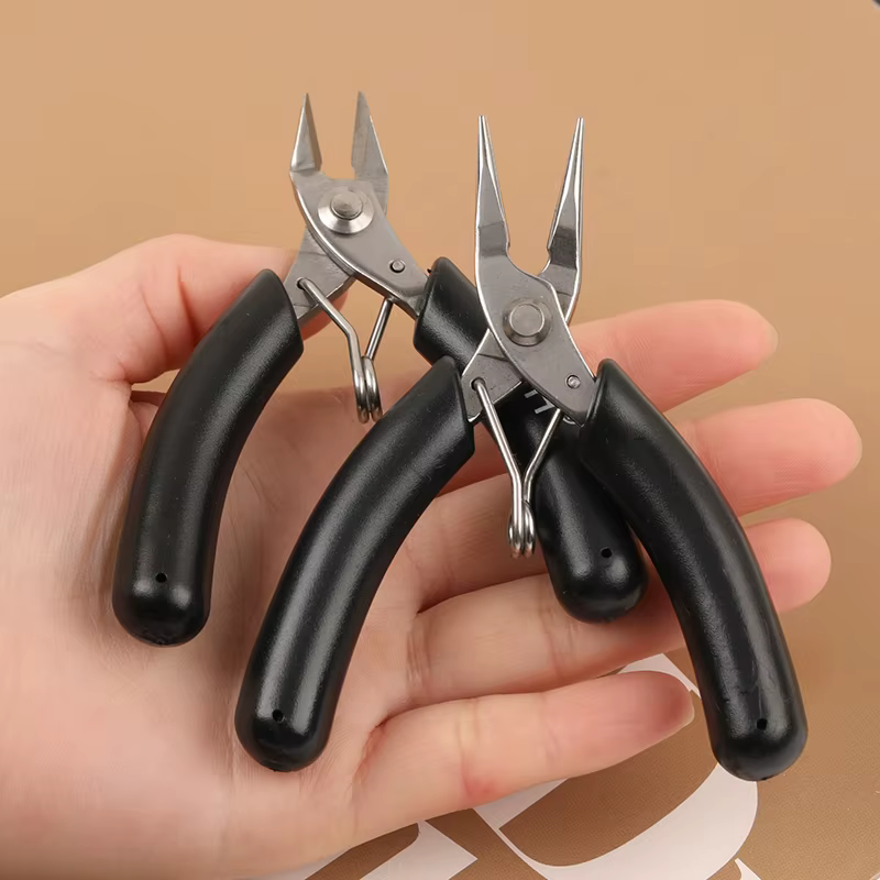 HAOSAW-Pince pour bijoux faits à la main, accessoires de bijoux, petit, portable, bricolage exécutif, multi-saillies, découverte et composants, 1 pièce