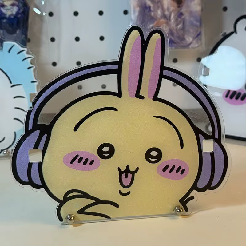 Support à lunettes Kawaii Chiikawa en matériau lisse, organisateur de bureau créatif et pratique, décoration pour la maison et le bureau, utilisation quotidienne exquise
