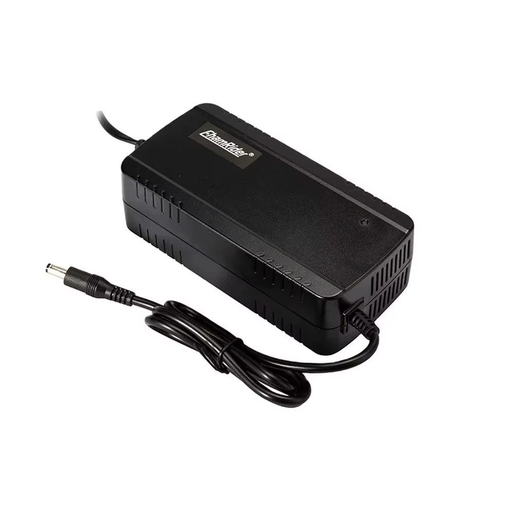 Chargeur de batterie au Lithium li-ion 4A 36V 48V 52V